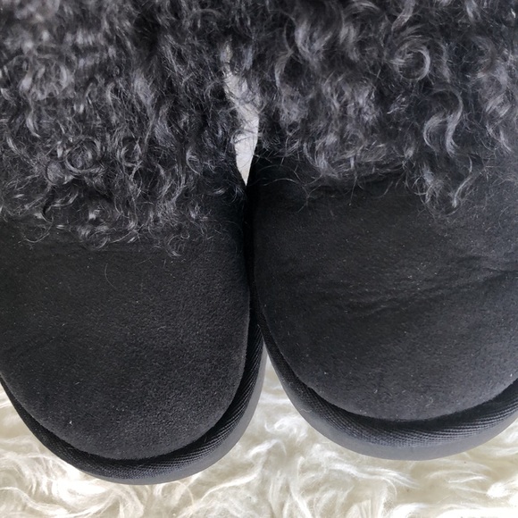 Ugg Women's Twinface Mongolian Sheepskin Cuff Boots - Picture 15 of 16